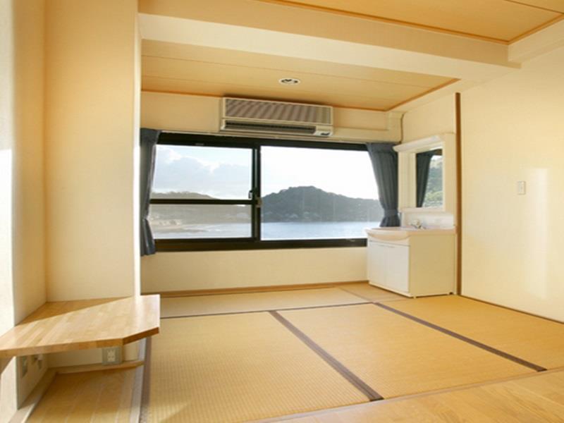 Bed and Breakfast Sunset Breeze Hota Kyonan Екстер'єр фото