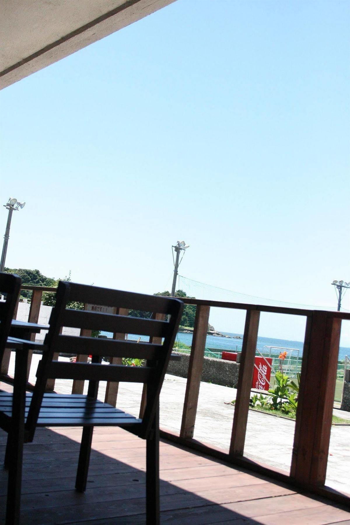 Bed and Breakfast Sunset Breeze Hota Kyonan Екстер'єр фото