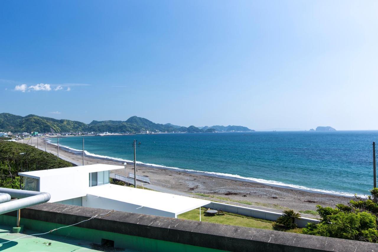 Bed and Breakfast Sunset Breeze Hota Kyonan Екстер'єр фото