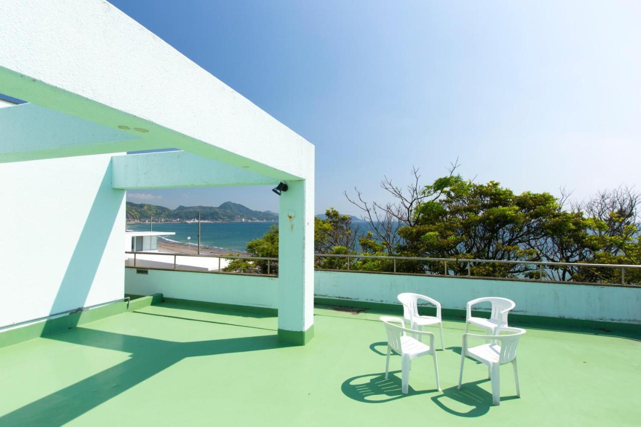 Bed and Breakfast Sunset Breeze Hota Kyonan Екстер'єр фото