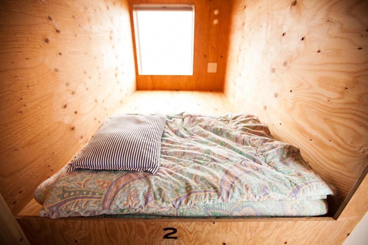 Bed and Breakfast Sunset Breeze Hota Kyonan Екстер'єр фото